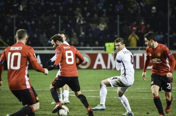 UEFA Ліга Європи матч між Луганськ "Максіма Заря" проти "Манчестер Юнайтед" — стокове фото