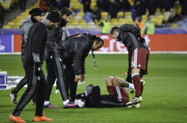 Kiev, Ukrayna - Dec 06: Yaralı Ricardo Quaresma sırasında 