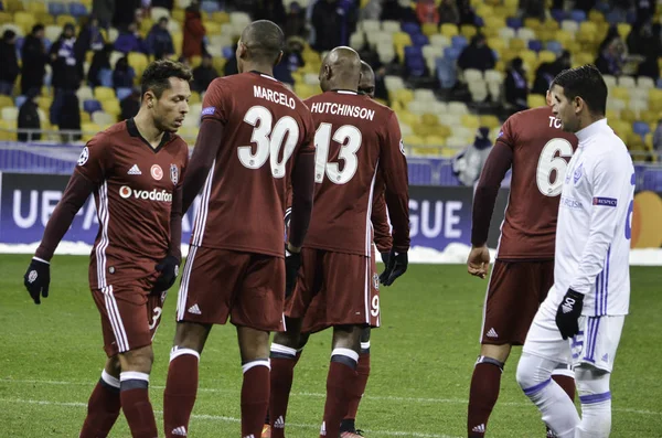 Liga mistrů UEFA zápas mezi Dynamo Kyjev vs Besiktas — Stock fotografie