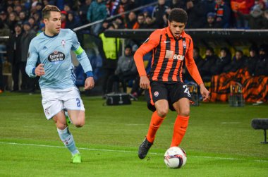 Kharkiv, Ukrayna - 23 Şubat: Hugo Mallo (L) Uefa Avrupa sırasında