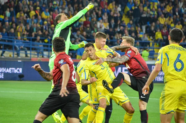FIFA προκριματικά παιχνίδι της Ουκρανίας εθνική ομάδα κατά της τουρκικής εθνικής ομάδας — Φωτογραφία Αρχείου