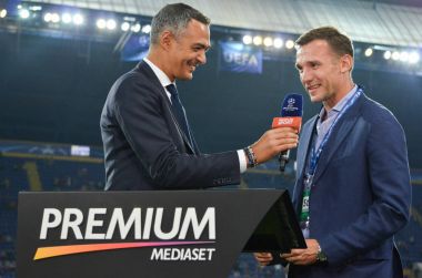 Futbolcu sırasında Uefa Şampiyonlar Ligi maç Shakhtar Rakip Ssc Napoli arasında