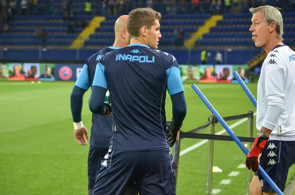 Joueur de football lors du match de l'UEFA Champions League entre Shakhtar vs SSC Napoli — Photo