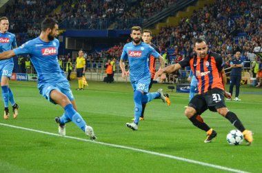 Futbolcu sırasında Uefa Şampiyonlar Ligi maç Shakhtar Rakip Ssc Napoli arasında