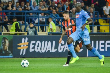 Futbolcu sırasında Uefa Şampiyonlar Ligi maç Shakhtar Rakip Ssc Napoli arasında