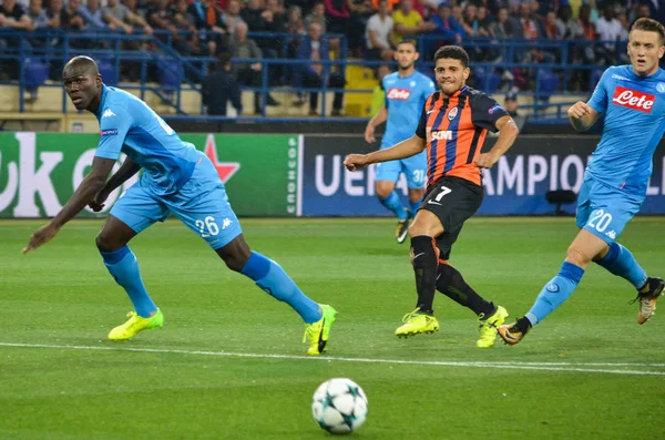 Futbolcu sırasında Uefa Şampiyonlar Ligi maç Shakhtar Rakip Ssc Napoli arasında