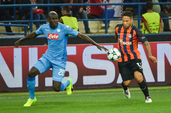 Futbolcu sırasında Uefa Şampiyonlar Ligi maç Shakhtar Rakip Ssc Napoli arasında
