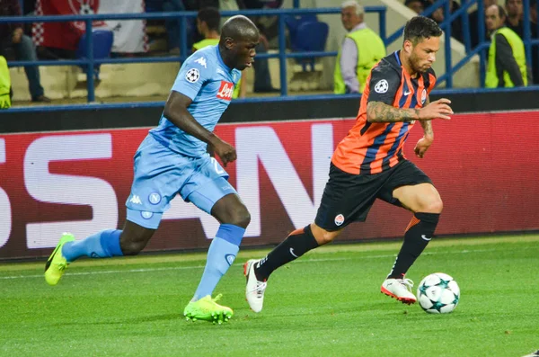 Futbolcu sırasında Uefa Şampiyonlar Ligi maç Shakhtar Rakip Ssc Napoli arasında