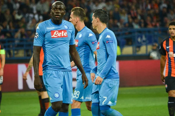 Football-speler tijdens de Uefa Champions League match tussen Shakhtar versus Ssc Napoli — Stockfoto