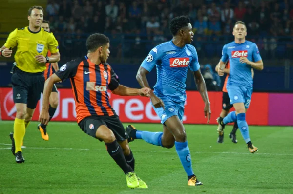 Futbolcu sırasında Uefa Şampiyonlar Ligi maç Shakhtar Rakip Ssc Napoli arasında