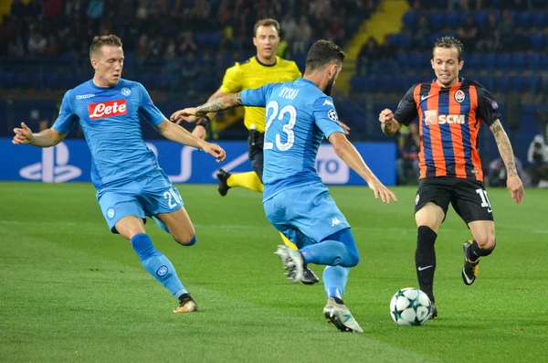 Futbolcu sırasında Uefa Şampiyonlar Ligi maç Shakhtar Rakip Ssc Napoli arasında