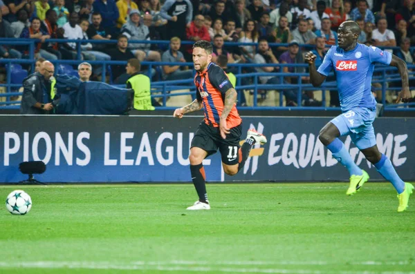 Futbolcu sırasında Uefa Şampiyonlar Ligi maç Shakhtar Rakip Ssc Napoli arasında