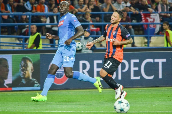 Futbolcu sırasında Uefa Şampiyonlar Ligi maç Shakhtar Rakip Ssc Napoli arasında