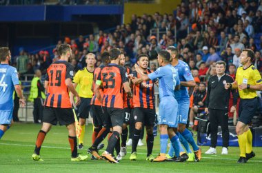 Futbolcu sırasında Uefa Şampiyonlar Ligi maç Shakhtar Rakip Ssc Napoli arasında