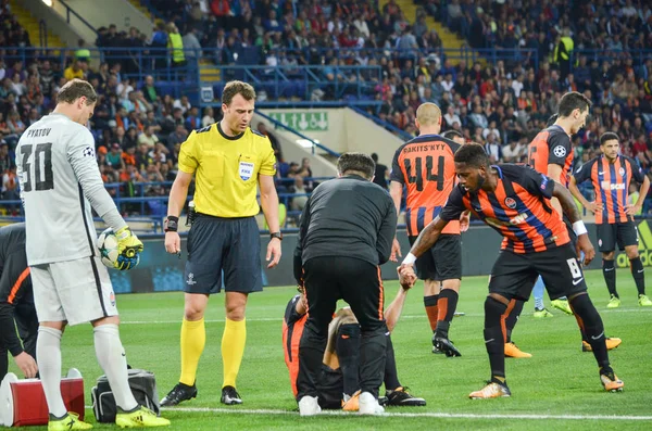 Fotbalista během Ligy mistrů Uefa zápas mezi Šachtar vs Ssc Napoli — Stock fotografie