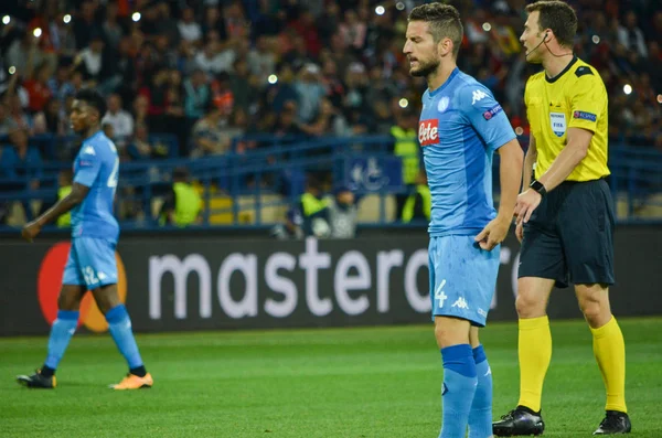 Football player during the UEFA Champions League match between Shakhtar vs SSC Napoli — Stock Photo, Image