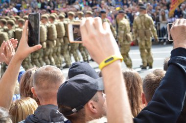 Ukrayna'nın Bağımsızlık Günü vesilesiyle Mart'ta yabancı devletlerin askerlik