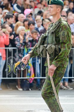 Ukrayna'nın Bağımsızlık Günü vesilesiyle Mart'ta yabancı devletlerin askerlik