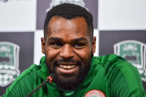 KRASNODAR, RUSIA - 14 de noviembre de 2017: Bryan Idowu en la prensa — Foto de Stock