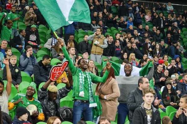 KRASNODAR, RUSIA - 14 de noviembre de 2017: Apoyo de los partidarios nigerianos —  Fotos de Stock