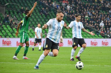 Krasnodar, Rusya - 14 Kasım 2017: Hiç Banega bir erkekte sırasında