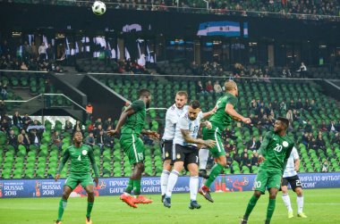 Krasnodar, Rusya - 14 Kasım 2017: Futbolcu sırasında bir 