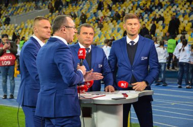 Kiev, Ukrayna - 09 Ekim 2017: Liderler ve gazetecilerin