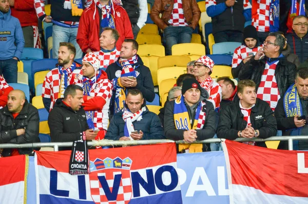 KIEV, UKRAINE - October 09, 2017: Fans of the Croatian national — Stock Photo, Image