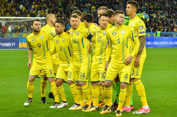Kiev, Ukrayna - 09 Ekim 2017: Genel takım grup fotoğrafı th