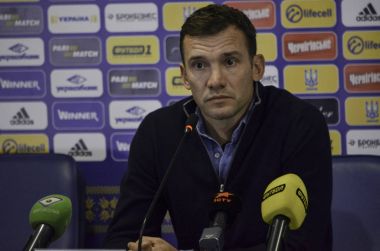 Kharkiv, Ukrayna - 15 Kasım 2016: Baş antrenör Andriy Shevchen