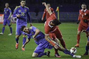 Kharkiv, Ukrayna - 15 Kasım 2016: Andrija Pavlovic (R) durin