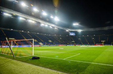 Kharkiv, Ukrayna - 21 Şubat 2018: Boş Stadyumu başlamadan önce Uefa Şampiyonlar Ligi yuvarlak 16 maçında Shakhtar Donetsk stadyum Osk Metalist Kharkiv, Ukrayna