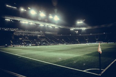 Kharkiv, Ukrayna - 21 Şubat 2018: Boş Stadyumu başlamadan önce Uefa Şampiyonlar Ligi yuvarlak 16 oyun Shakhtar Donetsk stadyum Osk Metalist Kharkiv, Ukrayna