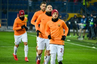 Kharkiv, Ukrayna - 21 Şubat 2018: Alessandro Florenzi Shakhtar Donetsk rakip olarak Roma Osk Metalist Stadyumu'nda, Ukrayna arasında Uefa Şampiyonlar Ligi maç sırasında