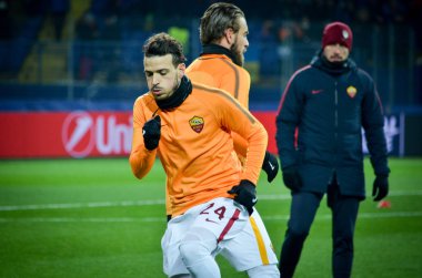 Kharkiv, Ukrayna - 21 Şubat 2018: Alessandro Florenzi Shakhtar Donetsk rakip olarak Roma Osk Metalist Stadyumu'nda, Ukrayna arasında Uefa Şampiyonlar Ligi maç sırasında