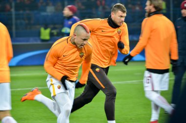 Kharkiv, Ukrayna - 21 Şubat 2018: Eğitim oyuncu olarak Roma Shakhtar Donetsk rakip olarak Roma, Ukrayna arasında Uefa Şampiyonlar Ligi maç sırasında