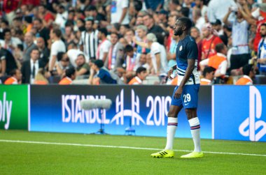 İstanbul, Türkiye - 14 Ağustos 2019: Türkiye 'nin Vodafone Arena stadyumunda Liverpool ile Chelsea arasında oynanan Uefa Süper Kupası Finalleri sırasında Fikayo Tomori oyuncusu