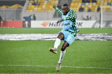 Lviv, Ukrayna - 28 Kasım 2019: Uefa Avrupa Ligi (Ukrayna) - Wolfsburg (Almanya) - Ukrayna maçı sırasında Josuha Guilavogui oyuncusu