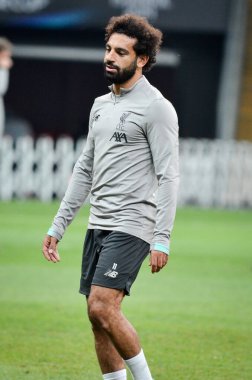 İstanbul, Türkiye - 14 Ağustos 2019: Türkiye 'nin Vodafone Arena kentindeki Vodafone Parkı' nda Liverpool ile Chelsea arasında oynanan Uefa Süper Kupası Finalleri öncesinde Muhammed Salah