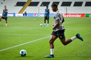 İstanbul, Türkiye - 14 Ağustos 2019: Ryan Brewster Uefa Süper Kupa Finallerinden önce Liverpool ile Chelsea arasında Vodafone Park, Türkiye 'deki Vodafone Arena' da oynanan karşılaşma