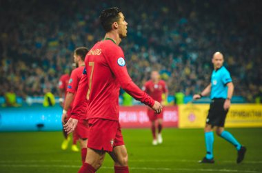 Kyiv, Ukrayna - 14 Ekim 2019: Uefa Euro 2020 ön eleme maçında Ukrayna milli takımı Ukrayna ile Ukrayna milli takımı arasında oynanan Cristiano Ronaldo