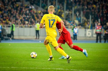 Kyiv, Ukrayna - 14 Ekim 2019: Uefa Euro 2020 ön eleme karşılaşmasında Oleksandr Zinchenko oyuncusu, Ukrayna milli takımı Ukrayna ile Portekiz milli takımı Ukrayna karşılaşması