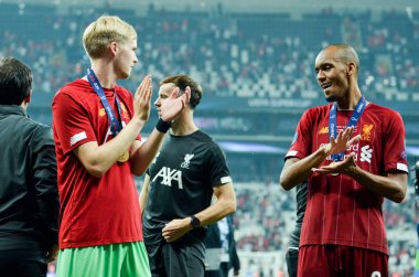 İstanbul, Türkiye - 14 Ağustos 2019: Türkiye 'nin Vodafone Arena kentindeki Vodafone Park' ta Liverpool ile Chelsea arasında oynanan Uefa Süper Kupası Finalleri sırasında Fabinho oyuncusu
