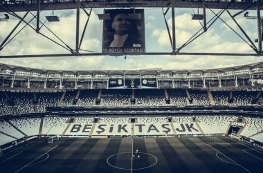 İstanbul, Türkiye - 14 Ağustos 2019: Türkiye 'nin Vodafone Arena kentinde oynanan Uefa Süper Kupası Finalleri öncesinde Vodafone Arenawith stadyumunun genel görünümü