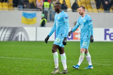 Lviv, Ukrayna - 28 Kasım 2019: İskenderiye (Ukrayna) ile Wolfsburg (Almanya), Ukrayna arasındaki Uefa Avrupa Ligi karşılaşmasında Josuha Guilavogui