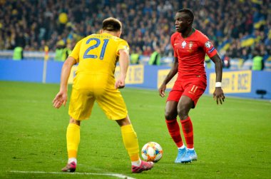 Kyiv, Ukrayna - 14 Ekim 2019: Uefa Euro 2020 ön eleme maçında Ukrayna milli takımı Ukrayna ile Portekiz milli takımı Ukrayna maçı sırasında Bruma oyuncusu