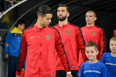Kyiv, Ukrayna - 14 Ekim 2019: Cristiano Ronaldo, Uefa Euro 2020 ön eleme karşılaşmasında Ukrayna milli takımı Ukrayna ile Ukrayna milli takımı arasında oynanan karşılaşmada sahaya çıktı