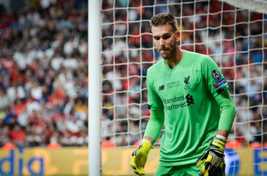 İstanbul, Türkiye - 14 Ağustos 2019: Vodafone Arena, Türkiye 'deki Vodafone Park' ta Liverpool ile Chelsea arasında oynanan Uefa Süper Kupası Finalleri 'nde Adrian oyuncusu