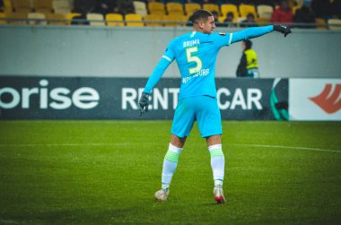 Lviv, Ukrayna - 28 Kasım 2019: Alexandria (Ukrayna) ile Wolfsburg (Almanya), Ukrayna arasındaki Uefa Avrupa Ligi karşılaşmasında Jeffrey Bruma oyuncusu