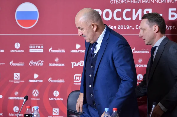 Saint Petersburg Rusia Noviembre 2019 Entrenador Stanislav Cherchesov Una Conferencia —  Fotos de Stock